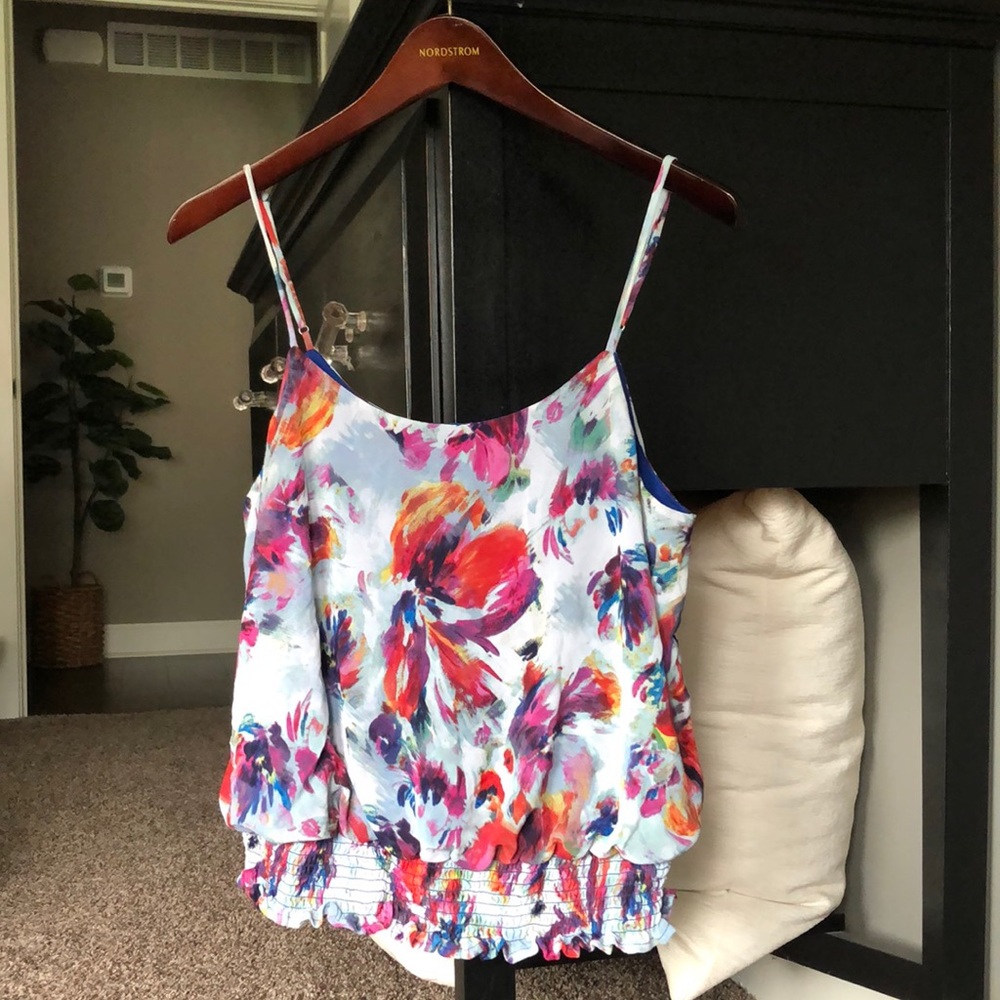 Xhilaration Floral Top 🌸